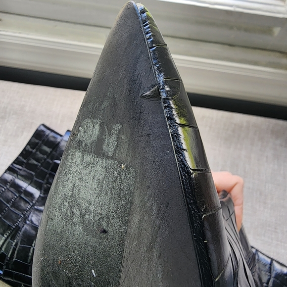 NWOT Black Suede Studio Taylor Boots - Picture 16 of 16